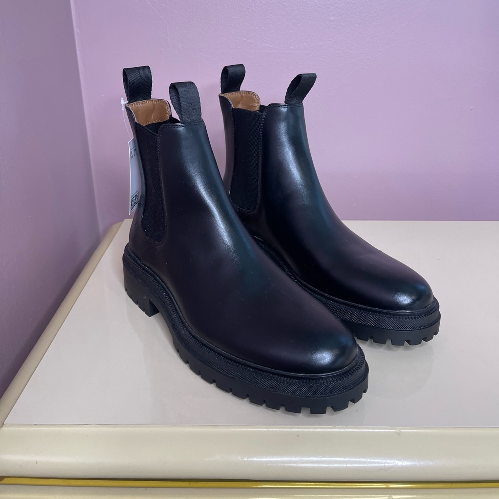 NWT H&M Black Chelsea Boots